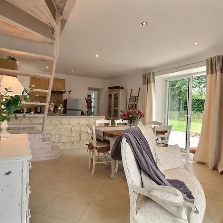 Holiday home Les Gites D'etaville *